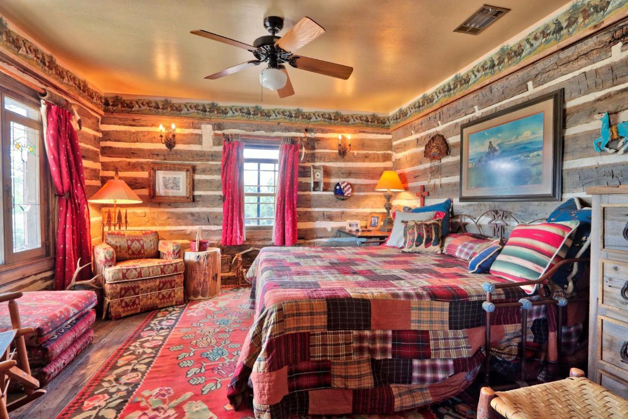 Вилла Log Cabin At Old Glory Ranch Уимберли Экстерьер фото